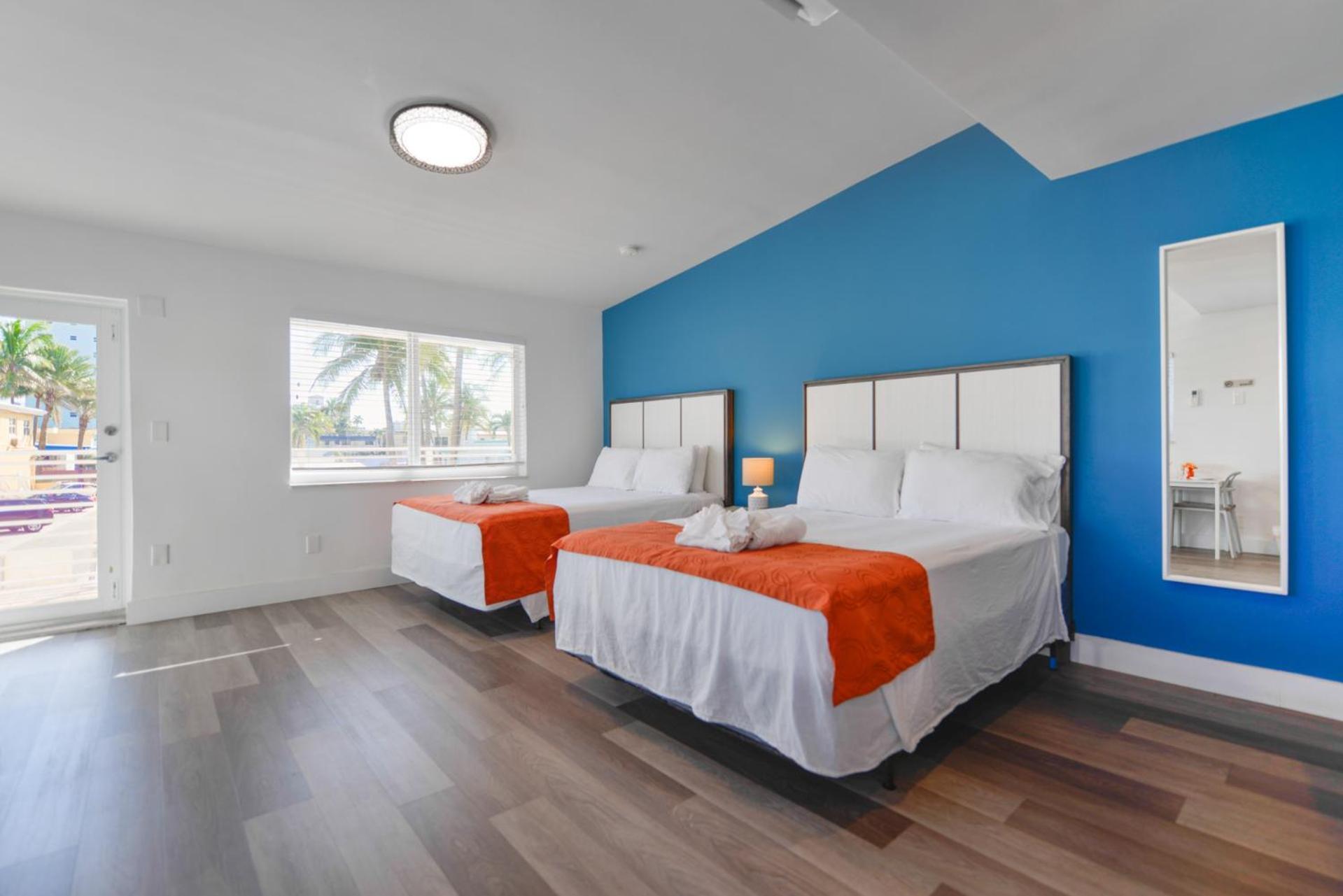 Spacious Studio With Balcony And Parking At The Beach -M46 할리우드 외부 사진