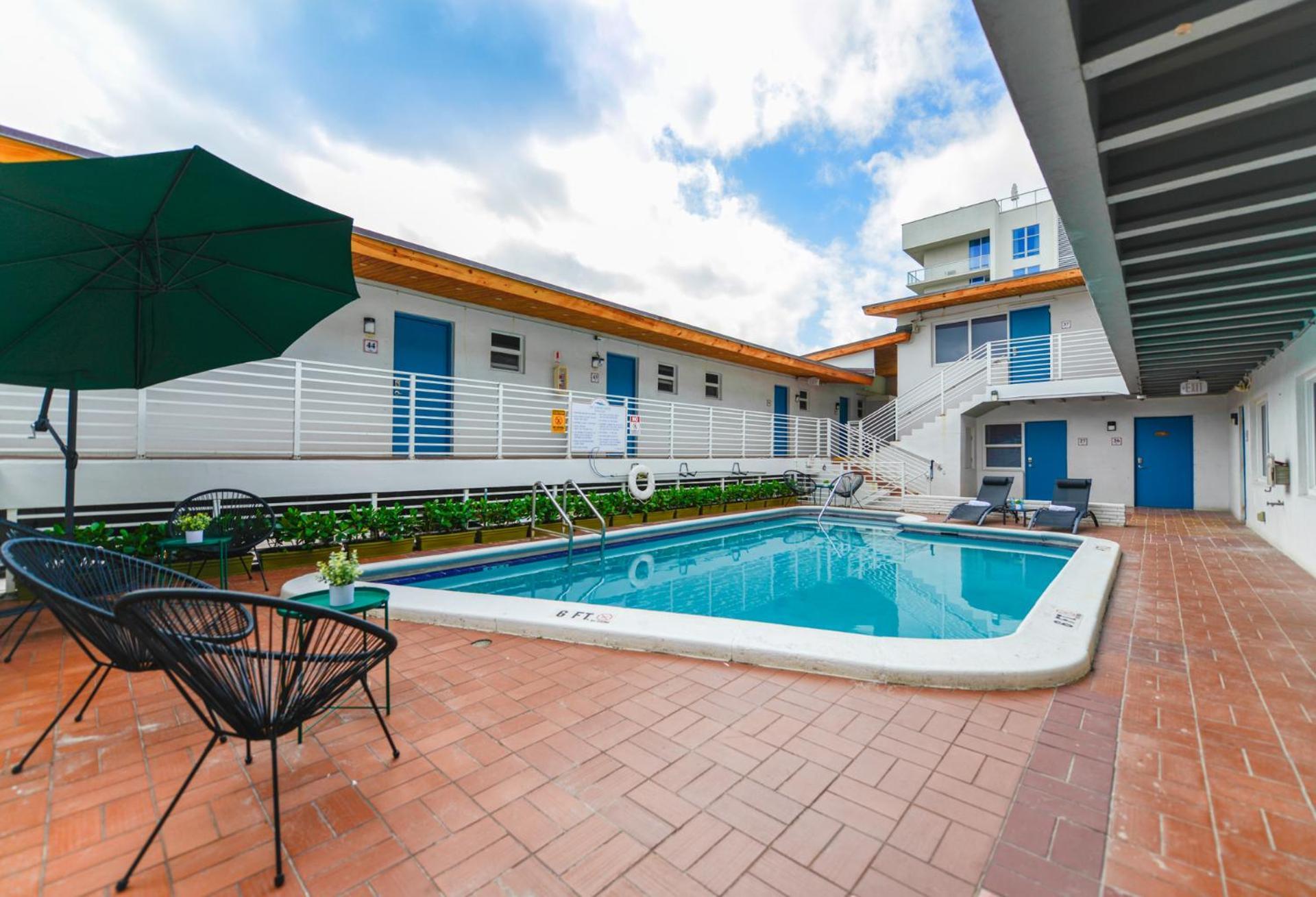 Spacious Studio With Balcony And Parking At The Beach -M46 할리우드 외부 사진